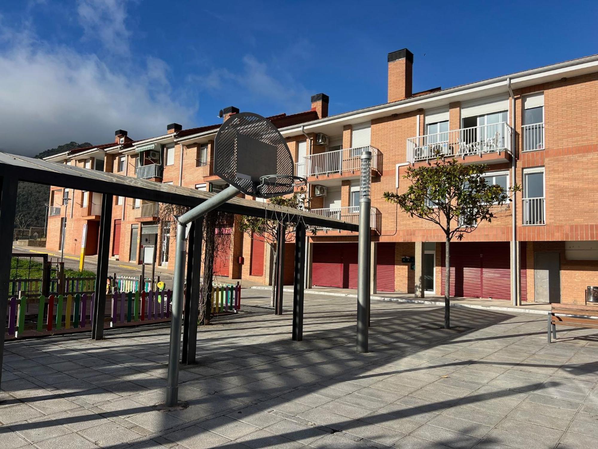 Apartment Reformat Al Bergueda 6p